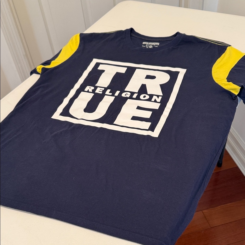 Y2K Men XXL True Religion Nostalgic Navy Retro Bold Fall Football Autumn Tee - Picture 4 of 16